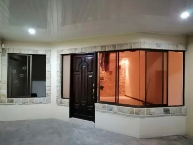Venta de Bella Casa en Ulloa de Heredia / JB OFC Mls. 23-2461 en Ulloa, Heredia — $245,000 - Foto 3 de 19
