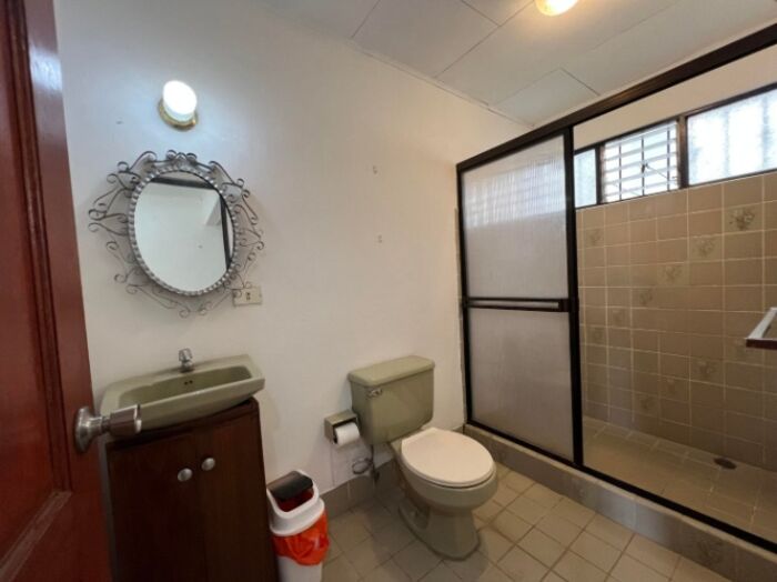 Casa en venta en Llanos del Molino con jardín y residencial familiar #26-859 GS en Alajuela — $160,000