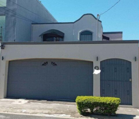 Venta de Casa en Pozos de Santa Ana. RAH 26-1072 in Pozos, Santa Ana, San José — ₡ 140 000 000