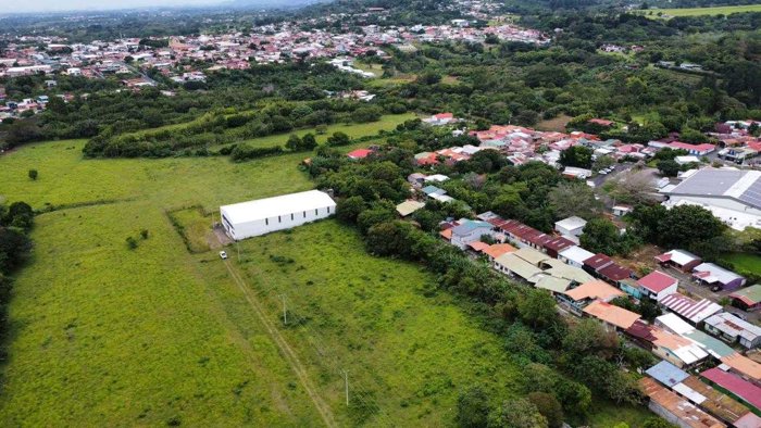 TERRENO CON BODEGA OPCIONAL EN SANTA BÁRBARA DE HEREDIA. en Santa Bárbara, Heredia — $7,000,000 - Foto 2 de 6
