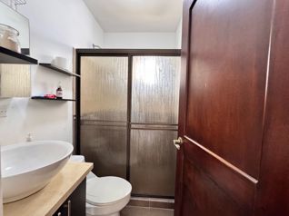 Venta de casa en Condominio La Hacienda in El Tejar, El Guarco, Cartago — $250,000 - Photo 5 of 16