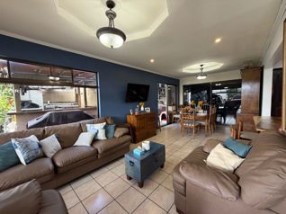 Venta de casas en Cartago, a 300m de Walmart Los Ángeles in San Rafael, Oreamuno, Cartago — 123 000 000 ₡ - Photo 3 of 25