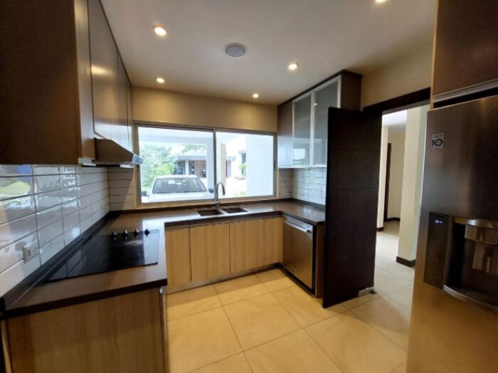 Se alquila casa en San Rafael Alajuela 26-50 en San Rafael, Alajuela — $4,500
