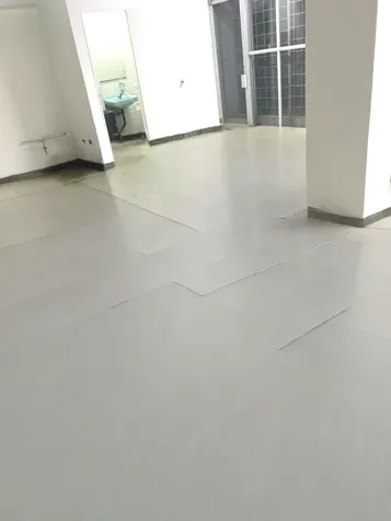 Alquiler de Local en la Avenida Central en Carmen, San José — ₡ 4 500 000