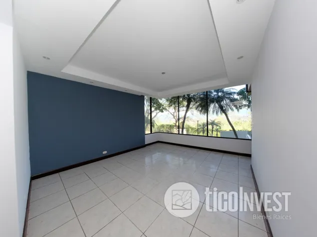 Condominium for sale in Escazú, Altos de Mayorca ** 2226 in Escazú, San José — $320,549 - Photo 2 of 21