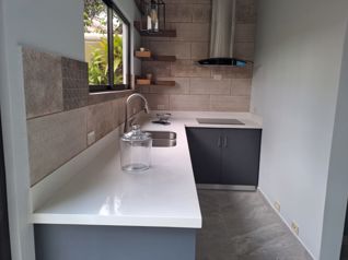 Venta casa remodelada Condominio Lomas de Granadilla en Granadilla, Curridabat, San José — 180 000 000 ₡ - Foto 2 de 17