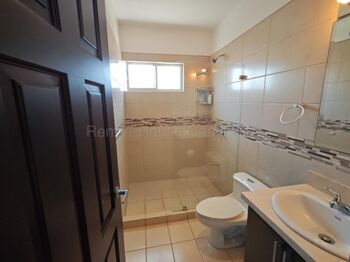 Casa moderna en venta en condominio en Moravia con patio y vistas panorámicas #26-1886 GS en San Vicente, Moravia, San José — 220 000 ₡ - Foto 4 de 12