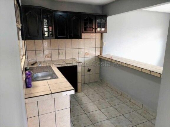 MLS-26-1819 LS VENTA CASA SAN JOSE ALAJUELA CONTACTENOS AL # 86127562 en San José, Alajuela — ₡ 70 000 000