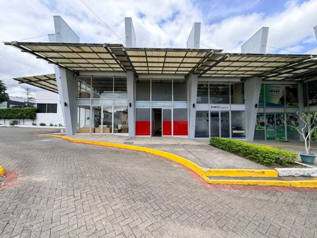 LOCAL COMERCIAL EN SAN RAFAEL DE ESCAZÚ. en San Rafael, Escazú, San José — ₡ 800 000