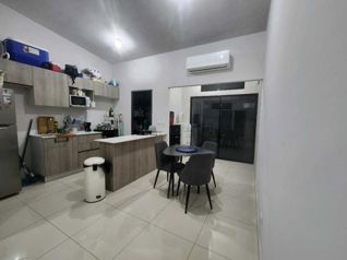 🏡 Casa Remodelada de 3 Habitaciones + Oficina en Robles de Lindora in Santa Ana, San José — $1,500 - Photo 2 of 30