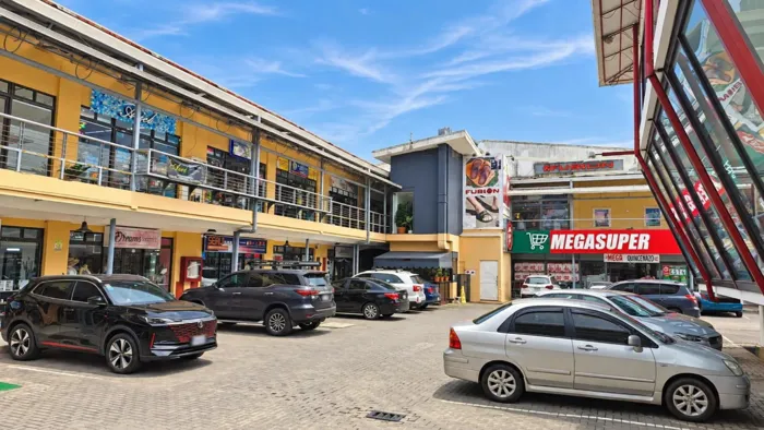 Commercial space for sale with current lease agreement in
... in Jacó, Garabito, Puntarenas — $750 - Photo 3 of 13