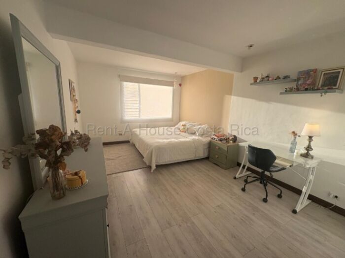 Casa remodelada de 2 plantas con terraza y patio privado #26-1669 GS in Ulloa, Heredia — $220,000 - Photo 2 of 10