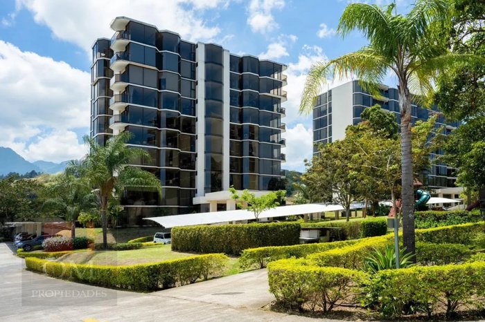 Apartamento en Venta Bello Horizonte Escazú in Escazú, San José — $320,549