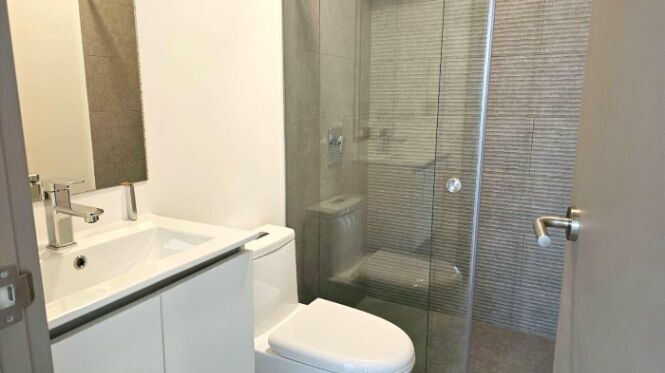 Alquiler de Apartamento en Merced, San José. RAH 25-1720 en Merced, San José — $1,490 - Foto 2 de 10