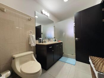 Venta de Casa en Belén-San Antonio. RAH 26-1494 in San Antonio, Belén, Heredia — $485,000 - Photo 4 of 19