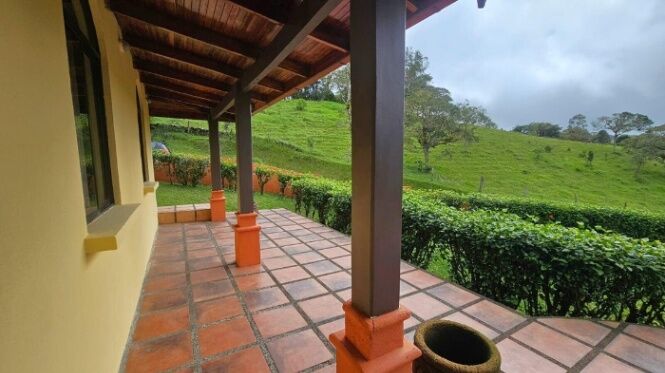 Venta de Casa en Moravia-San Jerónimo. RAH 26-237 en San Jerónimo, Moravia, San José — $545,000