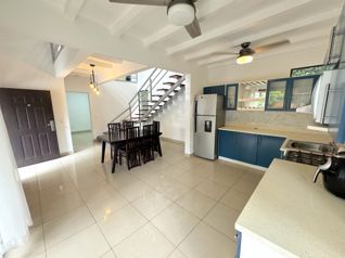 Casa Moderna en Venta en Playas del Coco – 2 Habitaciones in Sardinal, Carrillo, Guanacaste — $255,000 - Photo 4 of 13