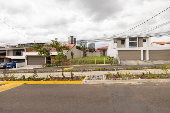Lote en venta Freses de Curridabat in Curridabat, San José — $248,000 - Photo 3 of 8