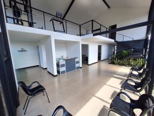 Alquiler de Amplio y Hermoso Edificio en Barva de Heredia – Puente Salas. in San Roque, Barva, Heredia — $4,500 - Photo 2 of 16