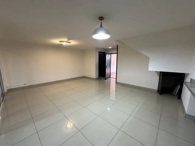 House in Condominium in Escazú in San Antonio, Escazú, San José — $1,650 - Photo 3 of 20