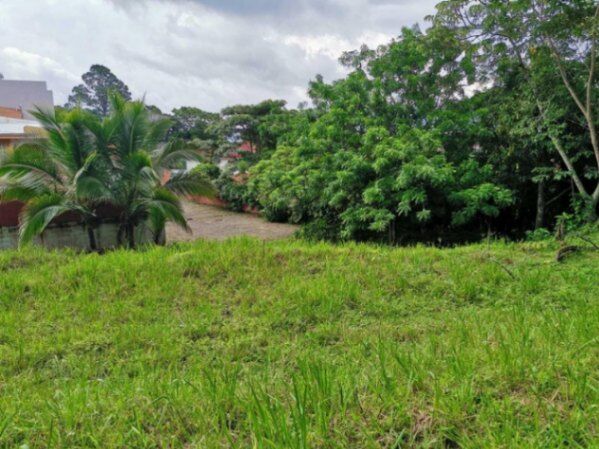 Venta de Lote en San Rafael-Escazú. RAH 23-151 in San Rafael, Escazú, San José — $231,620