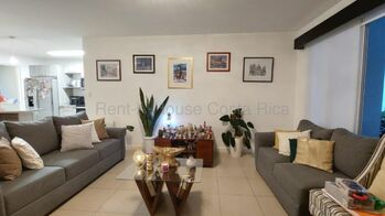 Venta casa moderna en condominio Ciudad Colón in Colón, Mora, San José — $253,000 - Photo 5 of 8
