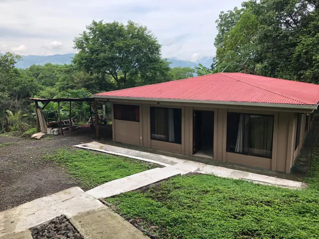 Linda Casa en Escobal de Atenas en Escobal, Atenas, Alajuela — ₡ 75 000 000