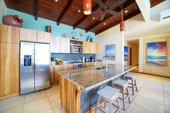 House for sale Tamarindo, Guanacaste, Tesoro de Tamarindo in Tamarindo, Santa Cruz, Guanacaste — $2,250,000 - Photo 5 of 23