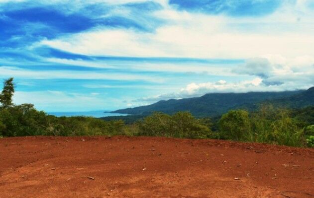 VENTA DE LOTES, PUNTARENAS, OSA, BAHIA BALLENA, DULCE PACIFICO  in Bahía Ballena, Osa, Puntarenas — $175,000