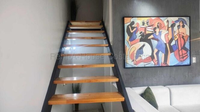 Venta de Casa en Montes de Oca-Sabanilla. RAH 26-2272 in Sabanilla, Montes De Oca, San José — ₡ 99 000 000