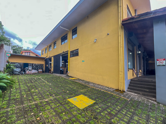 Edificio Comercial con Atractivo ROI en San Antonio de Escazú in San Rafael, Escazú, San José — $8,000 - Photo 2 of 32