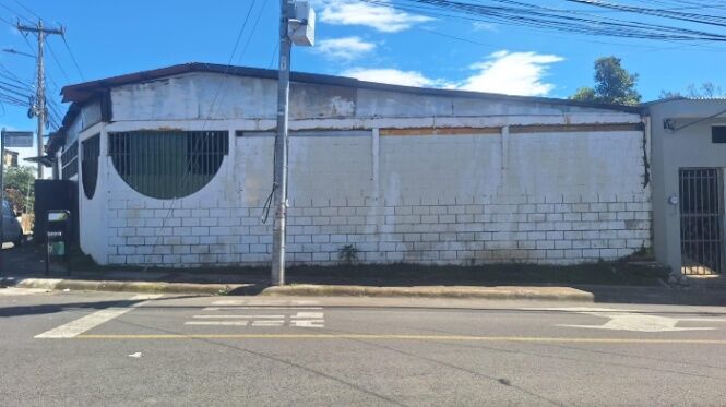 Venta de Lote Esquinero en Belén, Heredia. RAH 26-192 en San Antonio, Belén, Heredia — ₡ 130 000 000