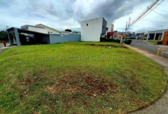 Venta de Lote ESQUINERO en La Unión-Concepción-Cartago. RAH 26-2171 en Concepción, La Unión, Cartago — ₡ 52 000 000