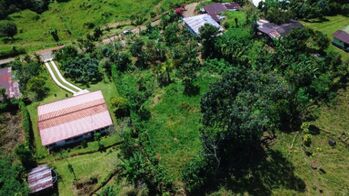 EN VENTA: LOTE RESIDENCIAL DE 2000 m² EN MIRAFLORES, PÉREZ ZELEDÓN in San Isidro De El General, Pérez Zeledón, San José — $25,000 - Photo 4 of 12