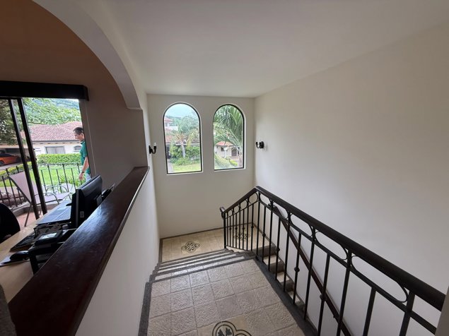 VENTA DE CASA PARA VIVIR SANTA ANA A LO GRANDE | ORO SOL, PIEDADES in Piedades, Santa Ana, San José — $675,000 - Photo 3 of 38