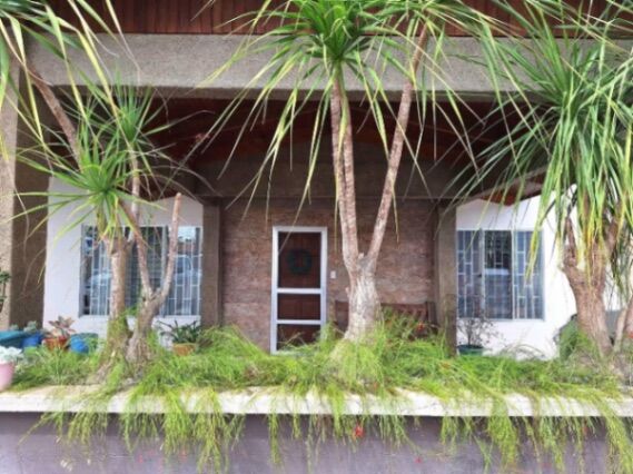 Potencial casa en venta en B Sinaí Pérez Zeledón  in San Isidro De El General, Pérez Zeledón, San José — $272,000