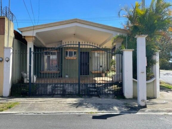 Casa en Venta en La Unión, Cartago. RAH 25-1901 en San Juan, La Unión, Cartago — ₡ 80 000 000