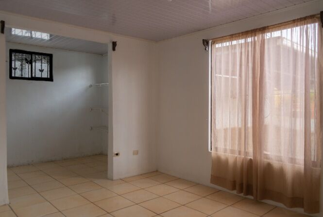 Casa en venta en Perez Zeledon in San Isidro De El General, Pérez Zeledón, San José — ₡ 95 000 000