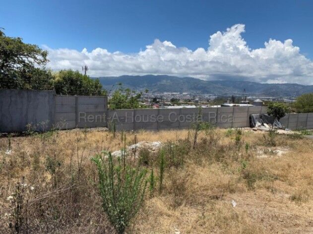 Venta de Lote en Carmen-Cartago. RAH 26-1775 en Carmen, Cartago — ₡ 94 000 000