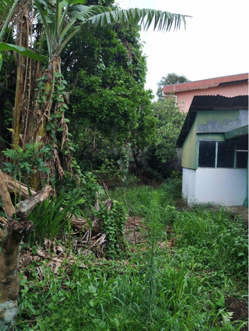 VENTA DE LOTE COMERCIAL ESQUINERO, HEREDIA CERCA DE LA UNA en Heredia — ₡ 200 000 000