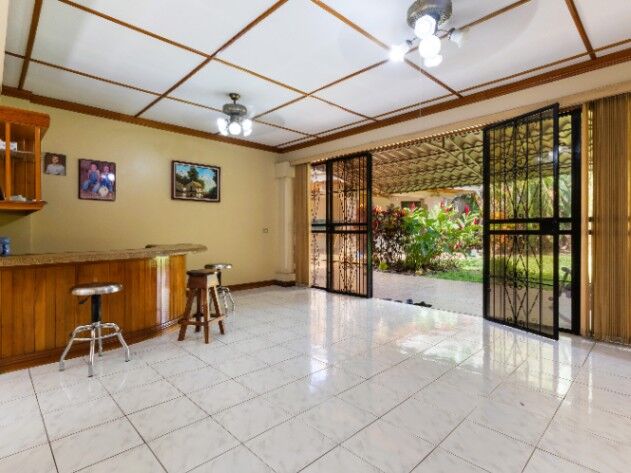 🏡 CASA EN VENTA EN LA TROPICANA, ALAJUELA en San Rafael, Alajuela — $499,900 - Foto 3 de 16