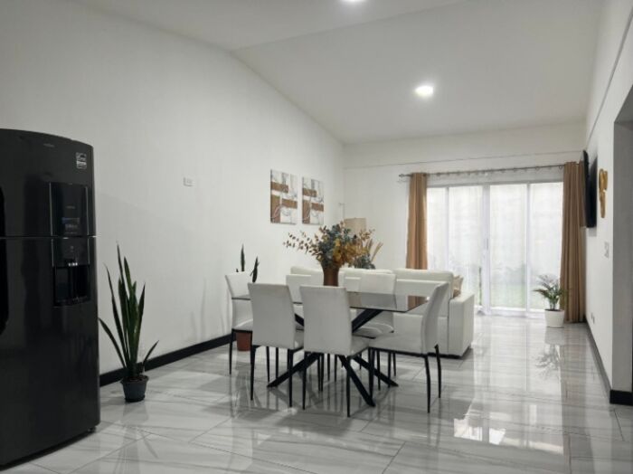 Venta de Casa en Condominio Hacienda El Coyol Alajuela RAH 26-346  en Alajuela — $148,000