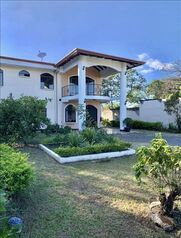 Casa en Alquiler Llorente, Flores, Heredia