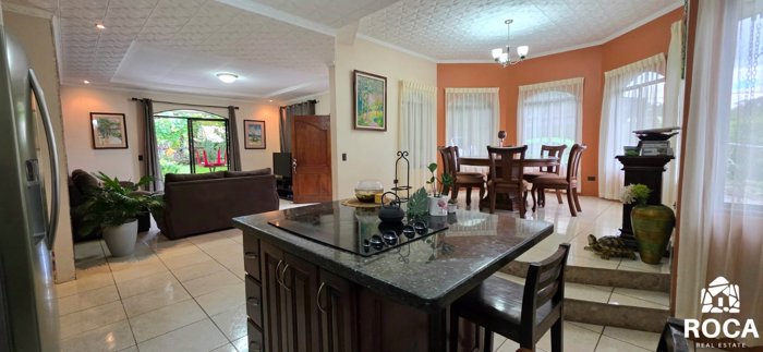 Linda casa en venta en Repunta de Pérez Zeledón in Daniel Flores, Pérez Zeledón, San José — ₡ 85 000 000 - Photo 2 of 13