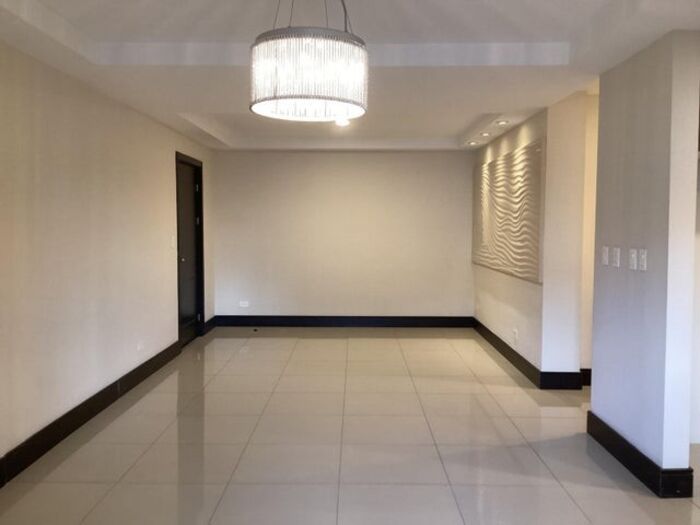 Venta de Apartamento en Brasil de Santa Ana. RAH 26-1196  in Brasil, Santa Ana, San José — $220,000