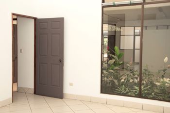 VENTA DE BODEGA, HEREDIA, BELEN en San Antonio, Belén, Heredia — $2,200,000 - Foto 4 de 7