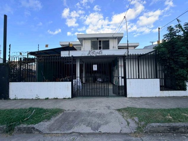 CASA CON USO MIXTO EN SABANA NORTE. en Pavas, San José — ₡ 760 000
