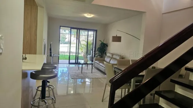 CASA EN ALQUILER EN CONDOMINIO VISTA VERDE CARIARI HEREDIA. en Heredia — ₡ 700 000 - Foto 3 de 19
