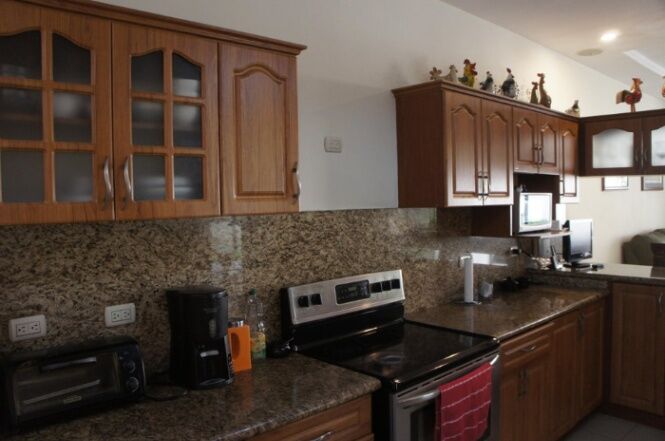 Casa en Venta en La Unión, Cartago.  en San Juan, La Unión, Cartago — $290,000