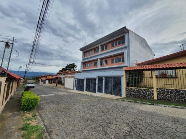 Alquiler de Espectacular Apartamento Amoblado en Cartago / OFC Mls. 25-334 in San Rafael, Oreamuno, Cartago — $1,150